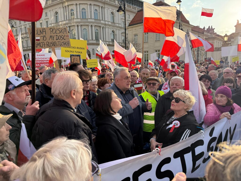 Wsparcie dla Prezydenta Karola Nawrockiego i jego program SAFE 0%